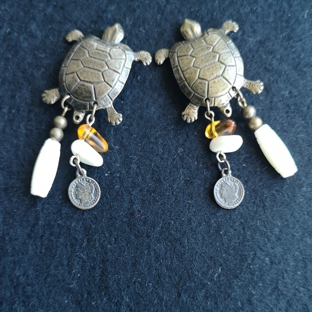 80s Vintage Antique Brass Metal Beaded Turtle Figurine Dangling Clip-on Earrings